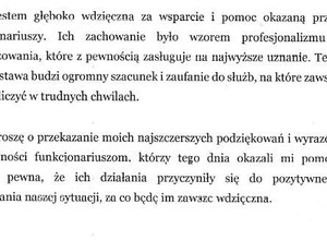 Babcia wiozła do szpitala tracącą przytomność wnuczkę. Policjanci dostali podziękowania