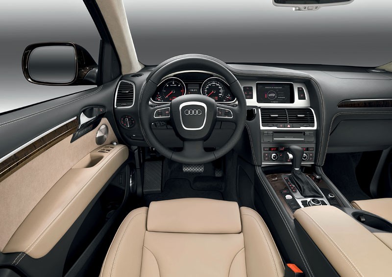 Audi Q7: facelifting i mniejsze zużycia paliwa (fotogaleria)