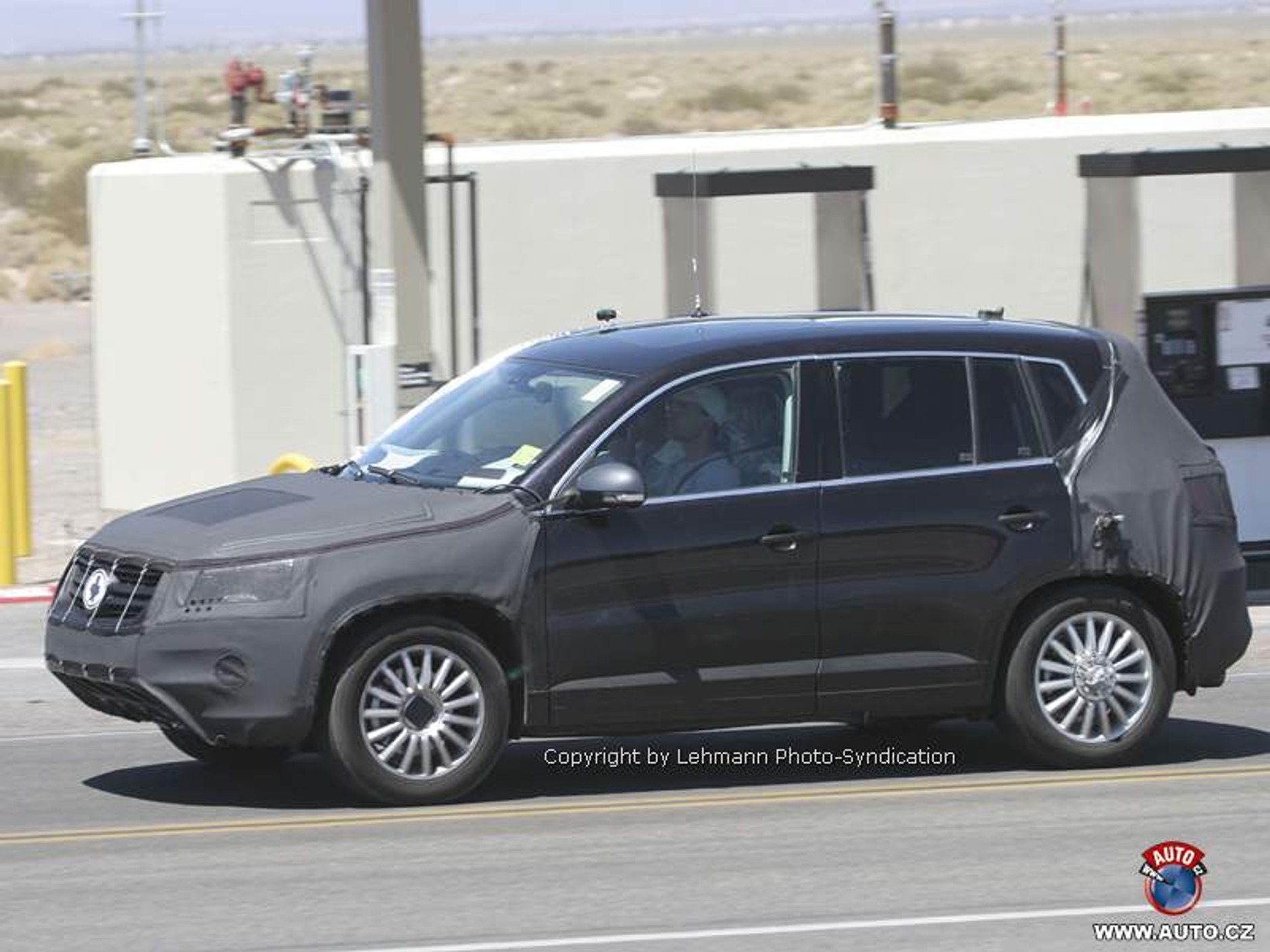 Zdjęcia szpiegowskie: Volkswagen Tiguan (pierwsze zdjęcia)