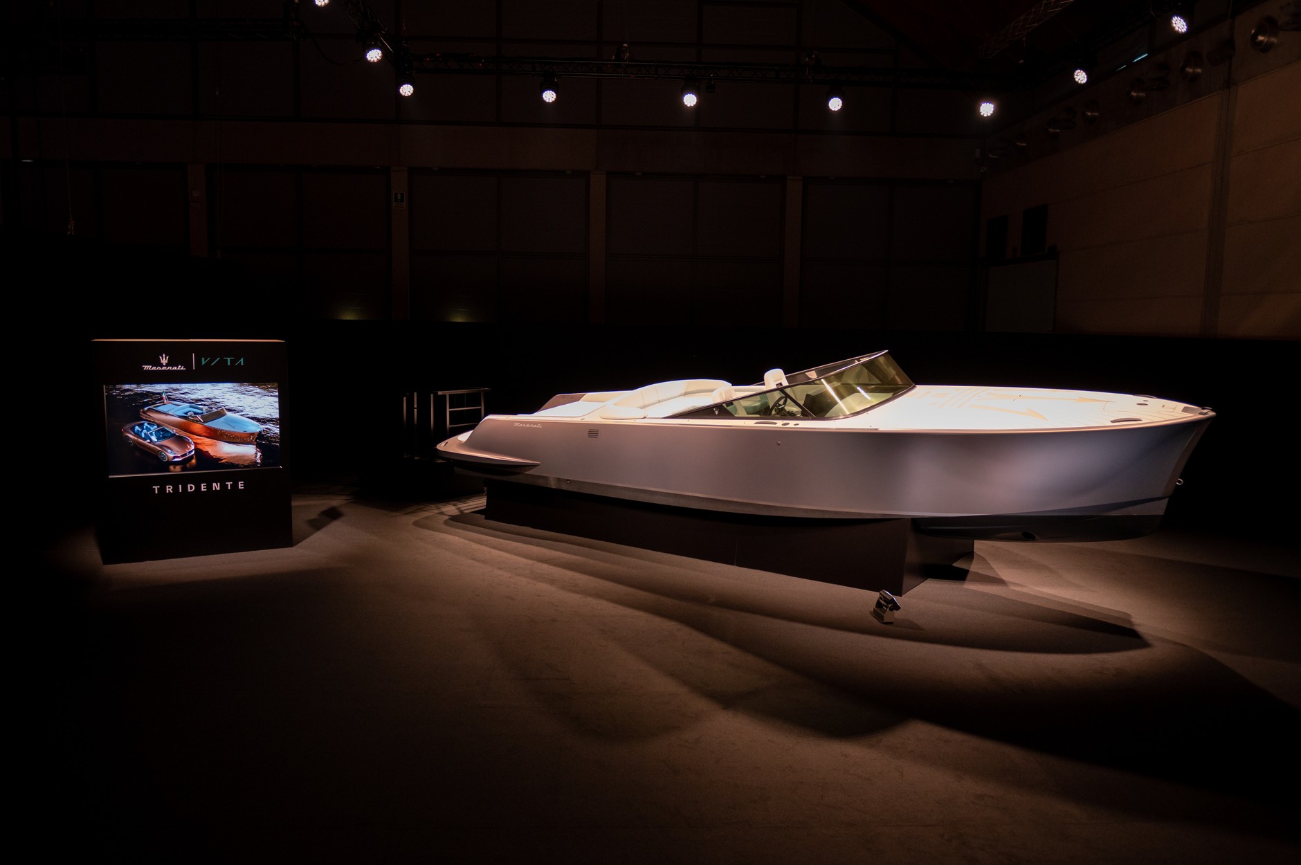 Łódź Maserati Tridente