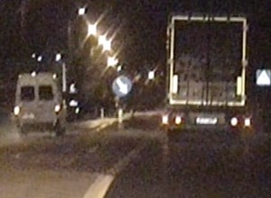 Młody kierowca właśnie odzyskał prawo jazdy. Policjanci nie mieli skrupułów [WIDEO]