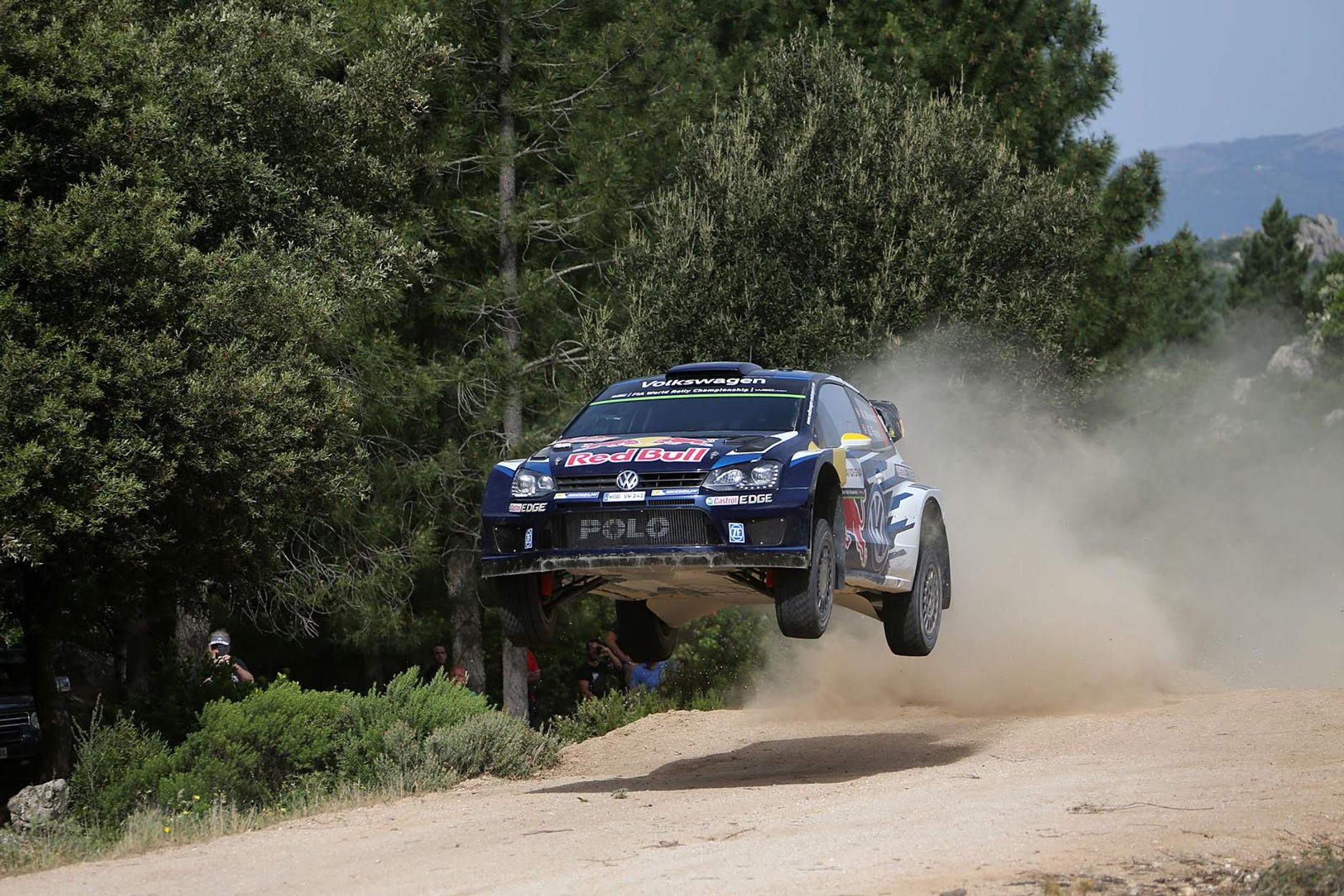 Rally Italia Sardegna 2015: niepokonany Ogier, zaskakujący Hyundai