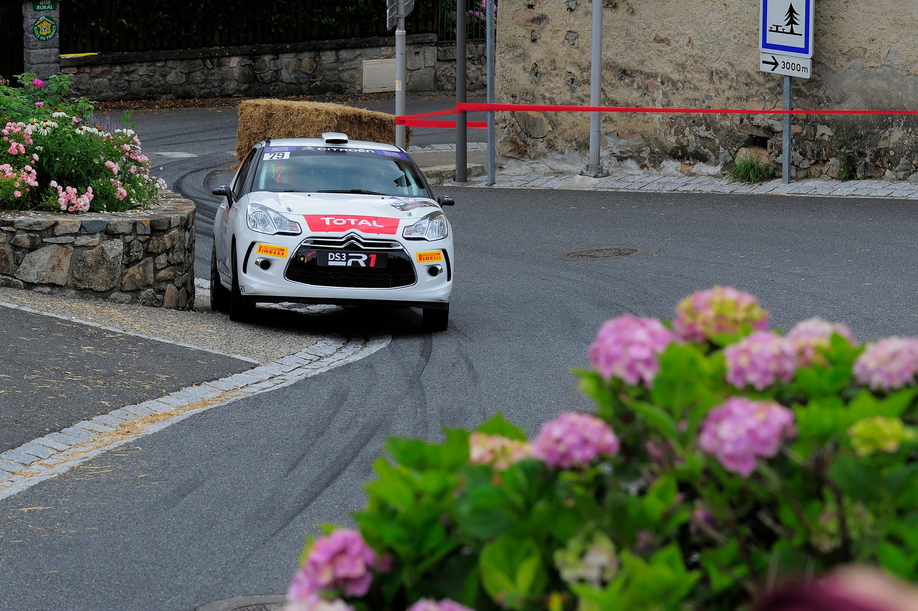 Odkrywamy tajemnice Citroëna DS3 R1