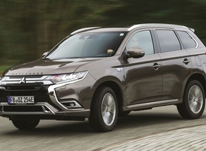 Nowy Mitsubishi Outlander PHEV – hybrydowy SUV zasilany także z gniazdka