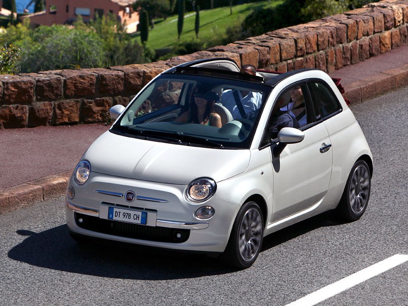 Fiat 500C: nowe informacje i zdjęcia włoskiego kabrioletu (fotogaleria)