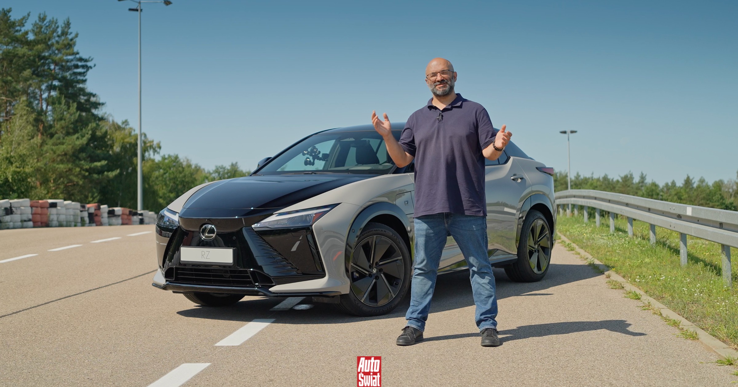 Jeździłem Lexusem jak z gry na PlayStation. Nie miał nawet kierownicy, ale to nie problem