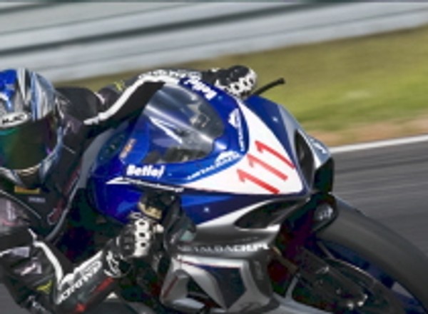 Wyścigi: ponad 200 motocyklistów rywalizowało w Poznaniu