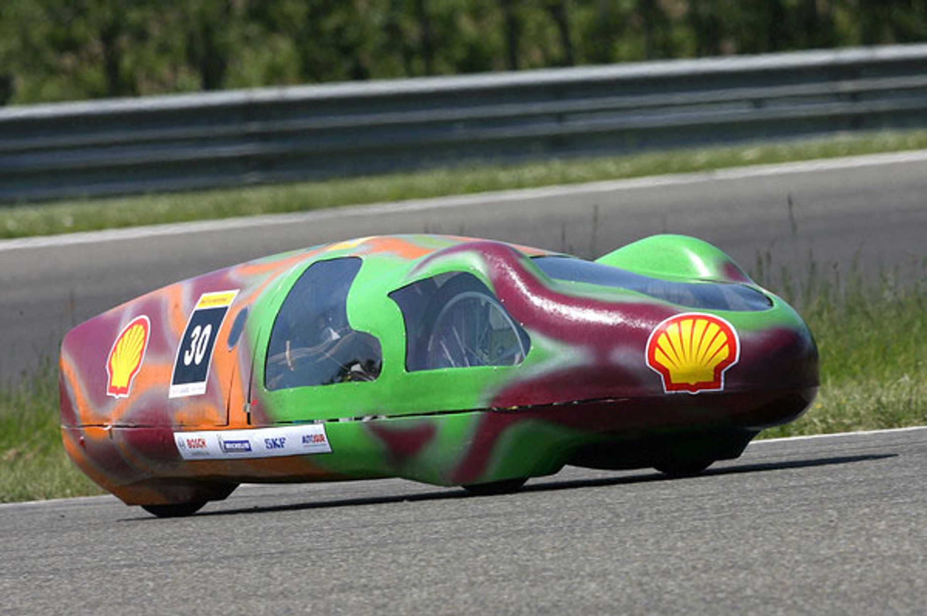 Shell Eco-marathon 2007: 3039 kilometrów na litrze paliwa