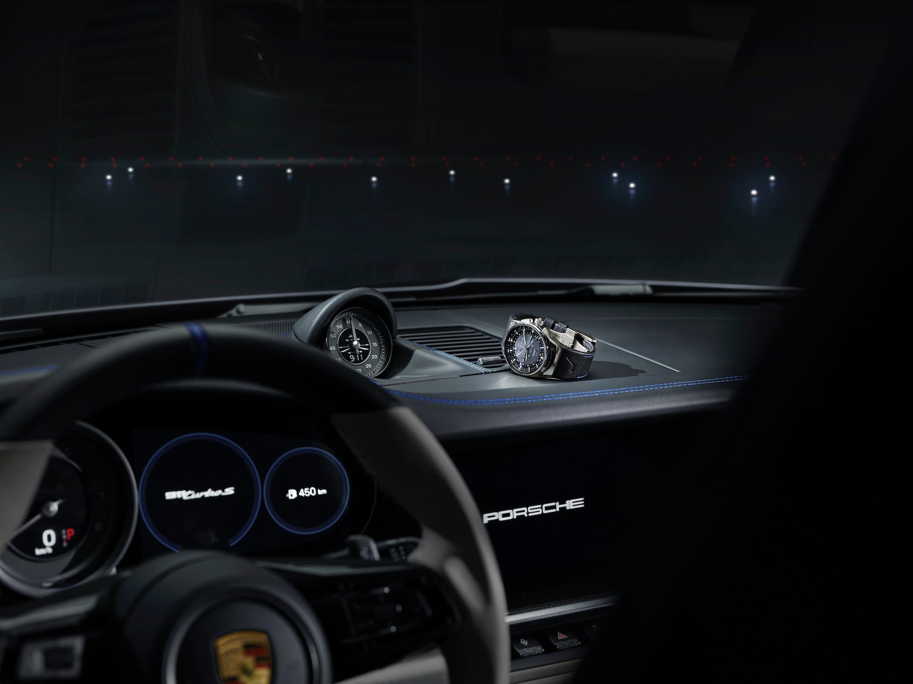 Porsche 911 Turbo S i Embraer