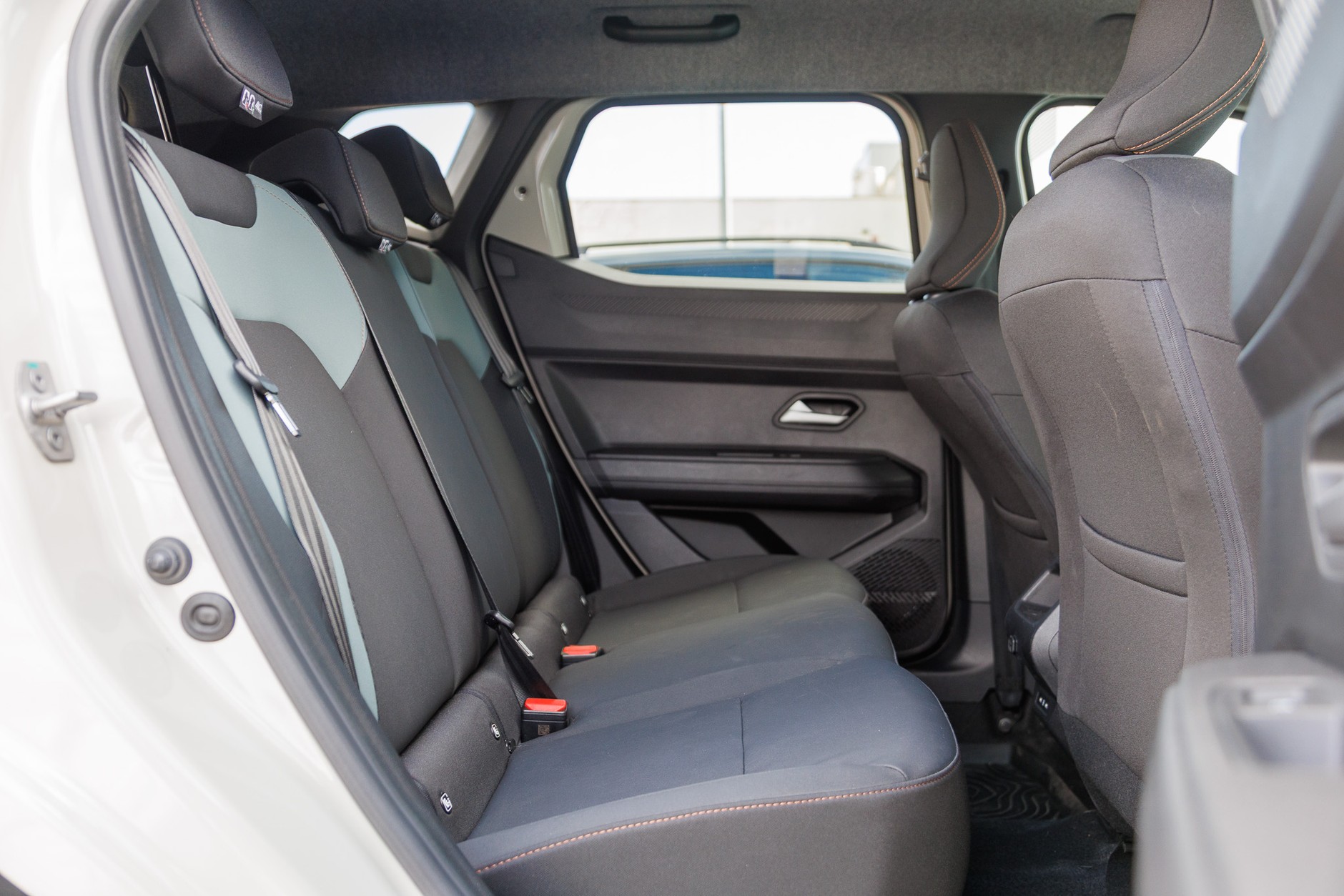 2026 Dacia Duster Hybrid-G 150 4x4