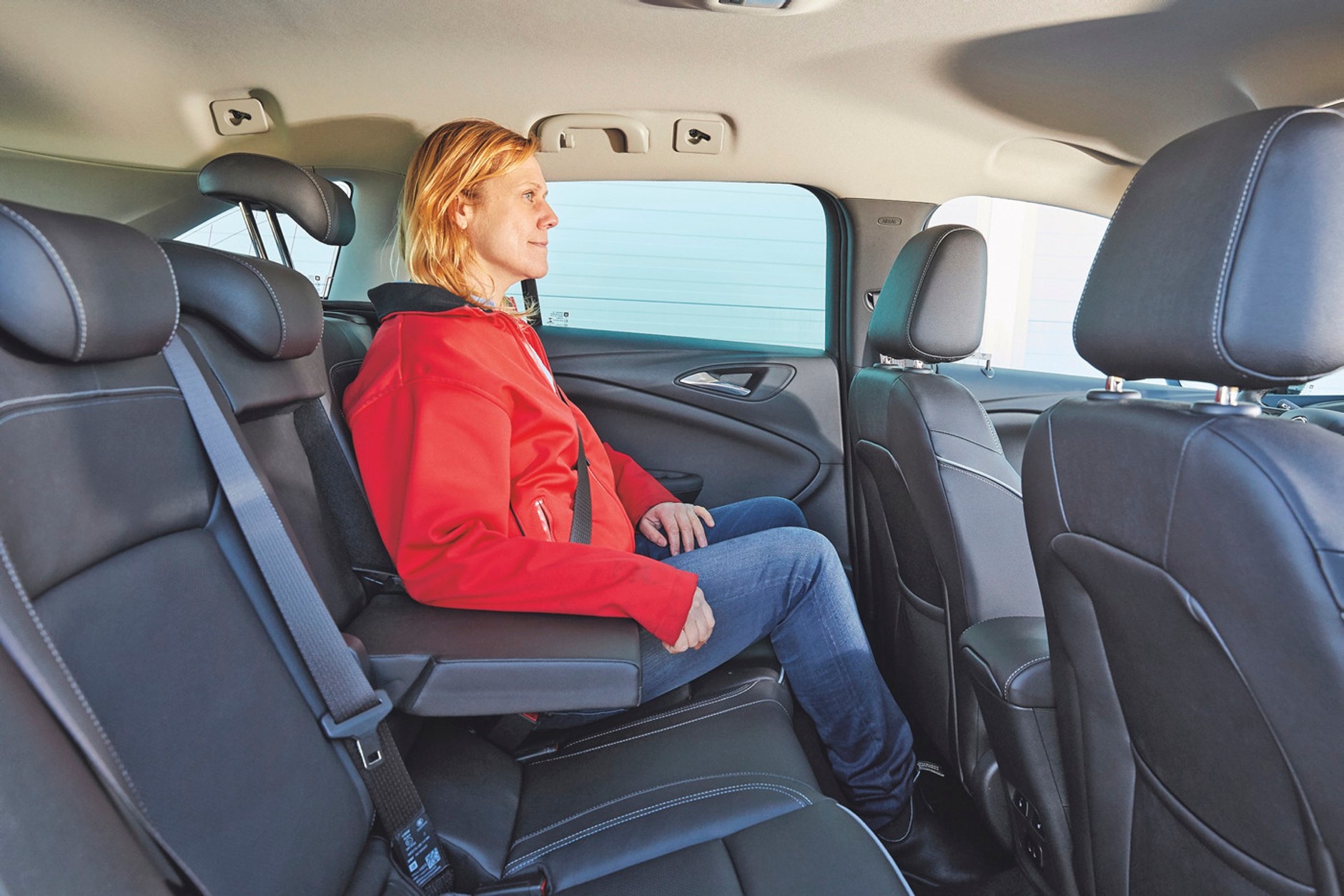 Nowe Renault Megane Grandtour kontra Opel Astra i Peugeot 308