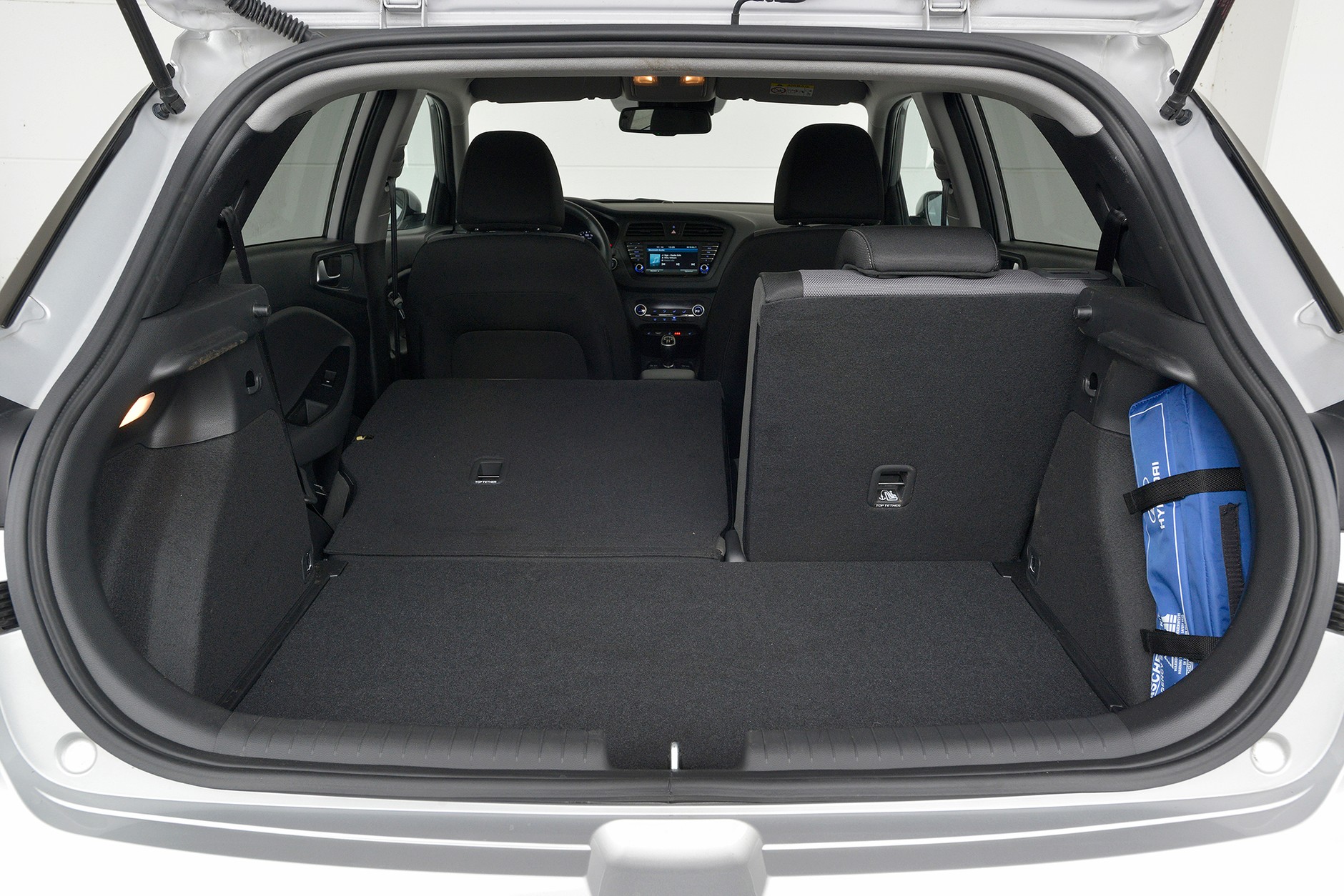 Małe jest wielkie - nowe Suzuki Baleno spotyka Mazdę 2 i Hyundaia i20