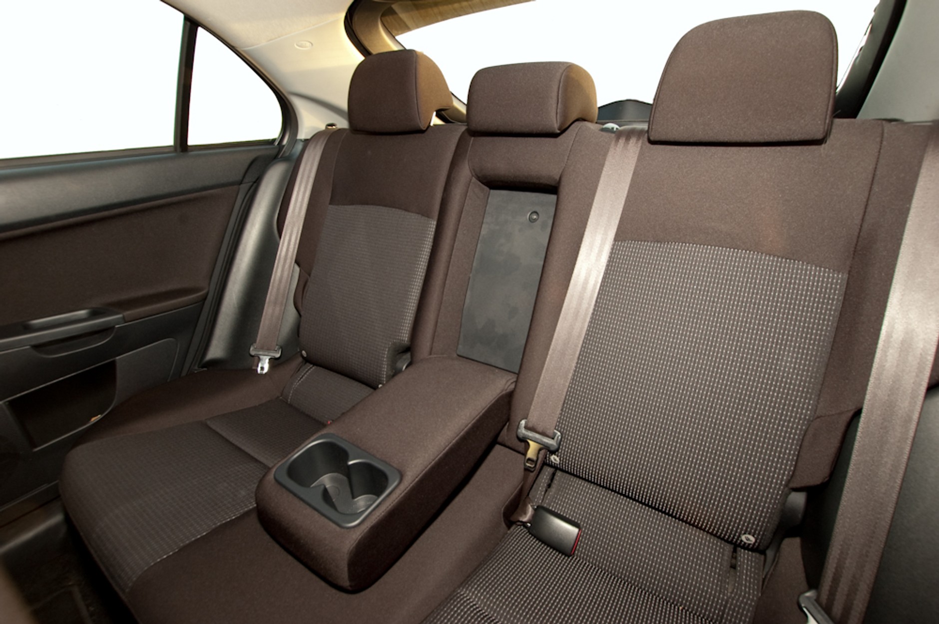 Mitsubishi Lancer Sportback vs Lancer EVO VI