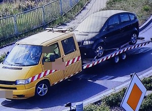 Polscy "Bonnie i Clyde". Ukradli auto, sprzedali je mechanikowi i poszli na zakupy