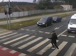 Rażące wykroczenia i... 200 zł mandatu. Ich czerwone światło nie dotyczy?