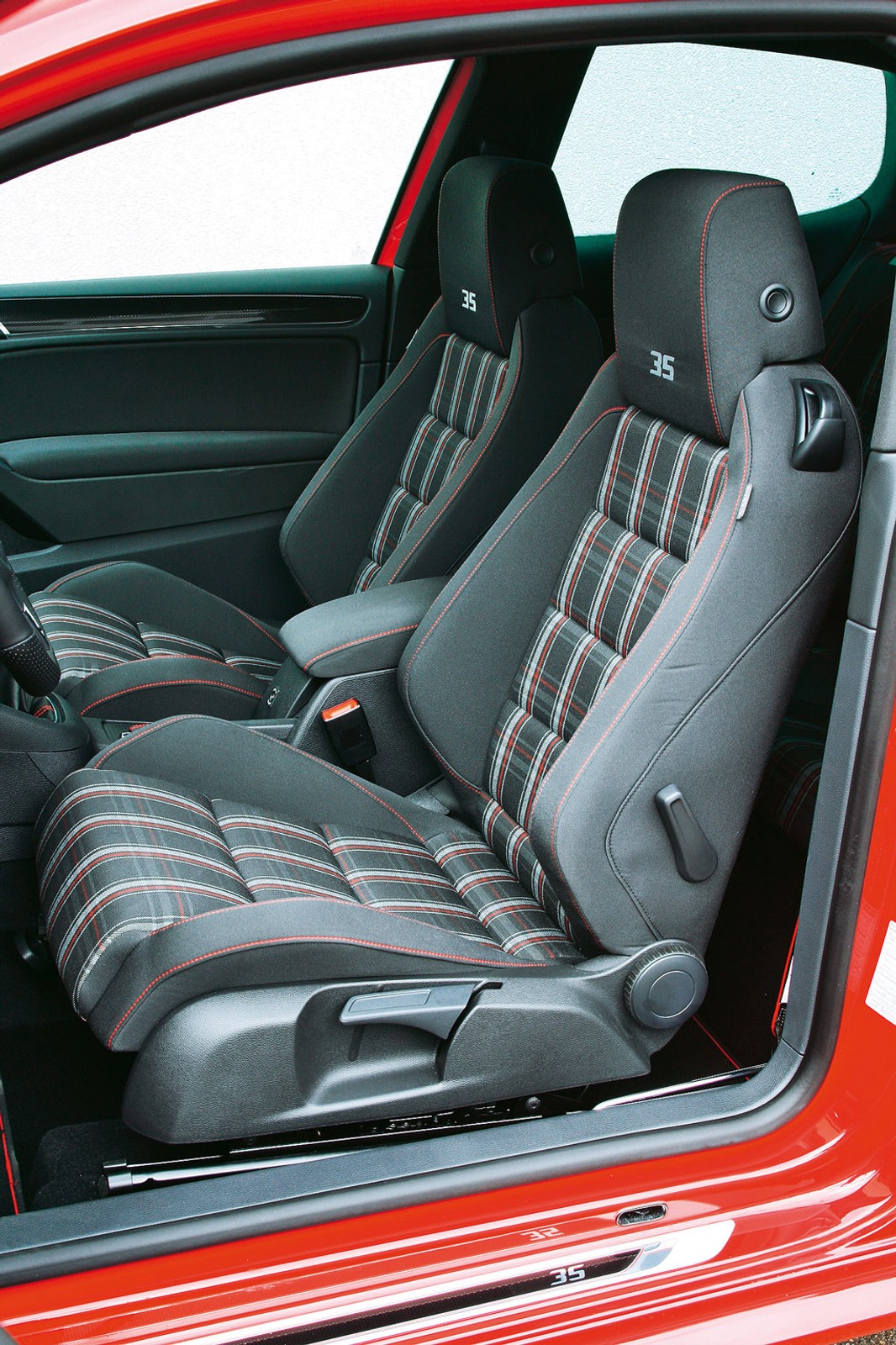 Test Golfa GTI: żywe marzenie młodości