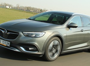 Opel Insignia Country Tourer 1.6 Turbo – ile w nim terenówki?