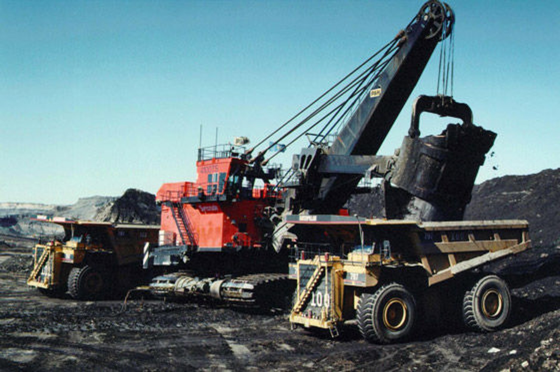 Ekstremalne ciężarówki: czyli kolosy w kopalniach