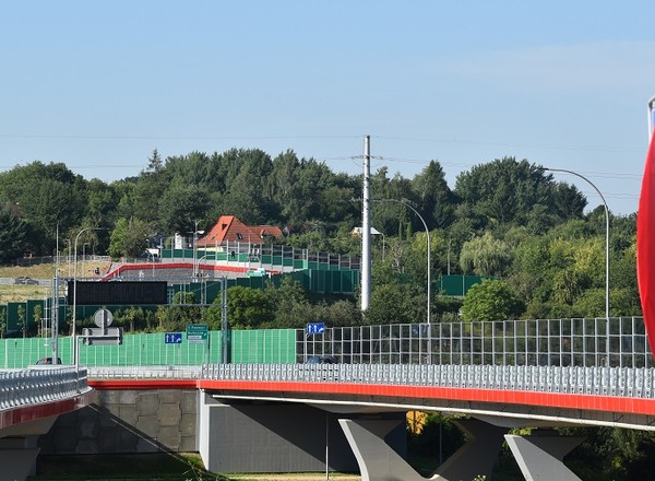Lublin: nowa aleja już otwarta, znaków jeszcze nie ma