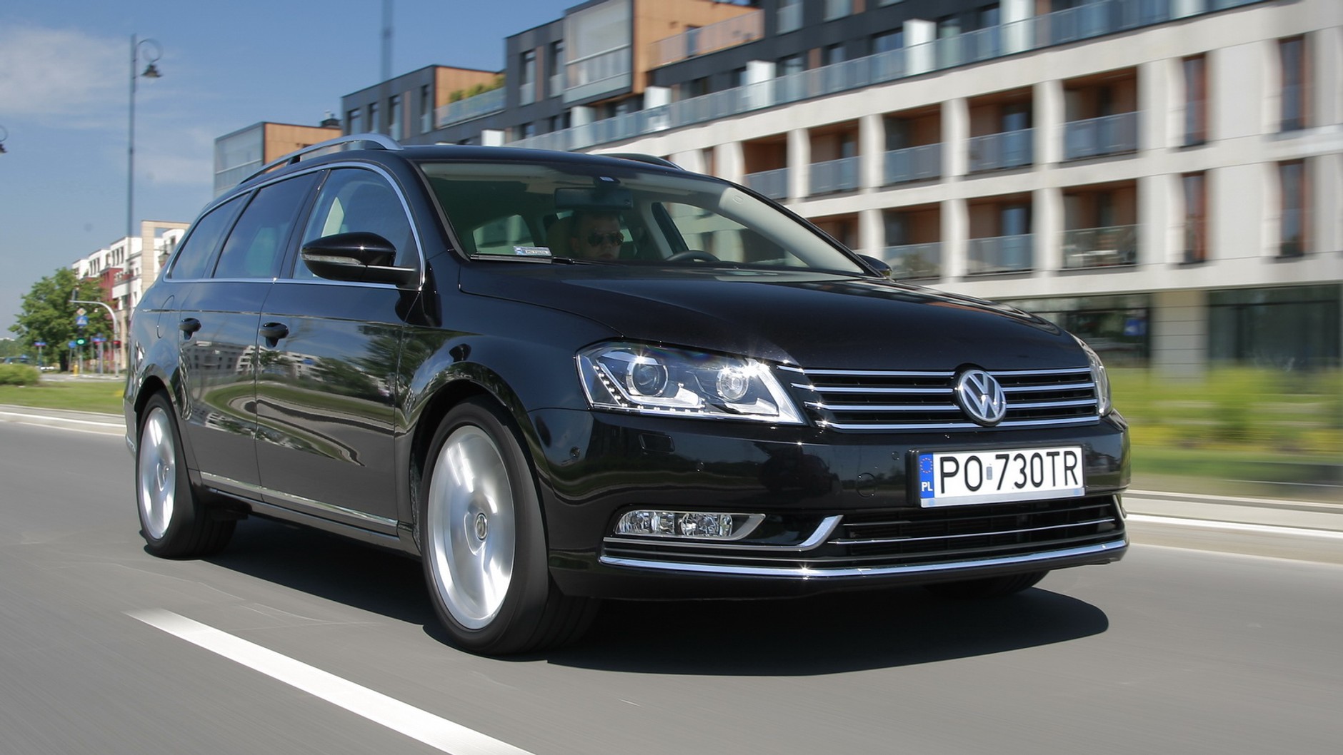 VW Passat (B7) – to nadal świetne auto, pod warunkiem wybrania odpowiedniej wersji silnikowej. Najczęściej występuje jako 2.0 TDI (2010-14)