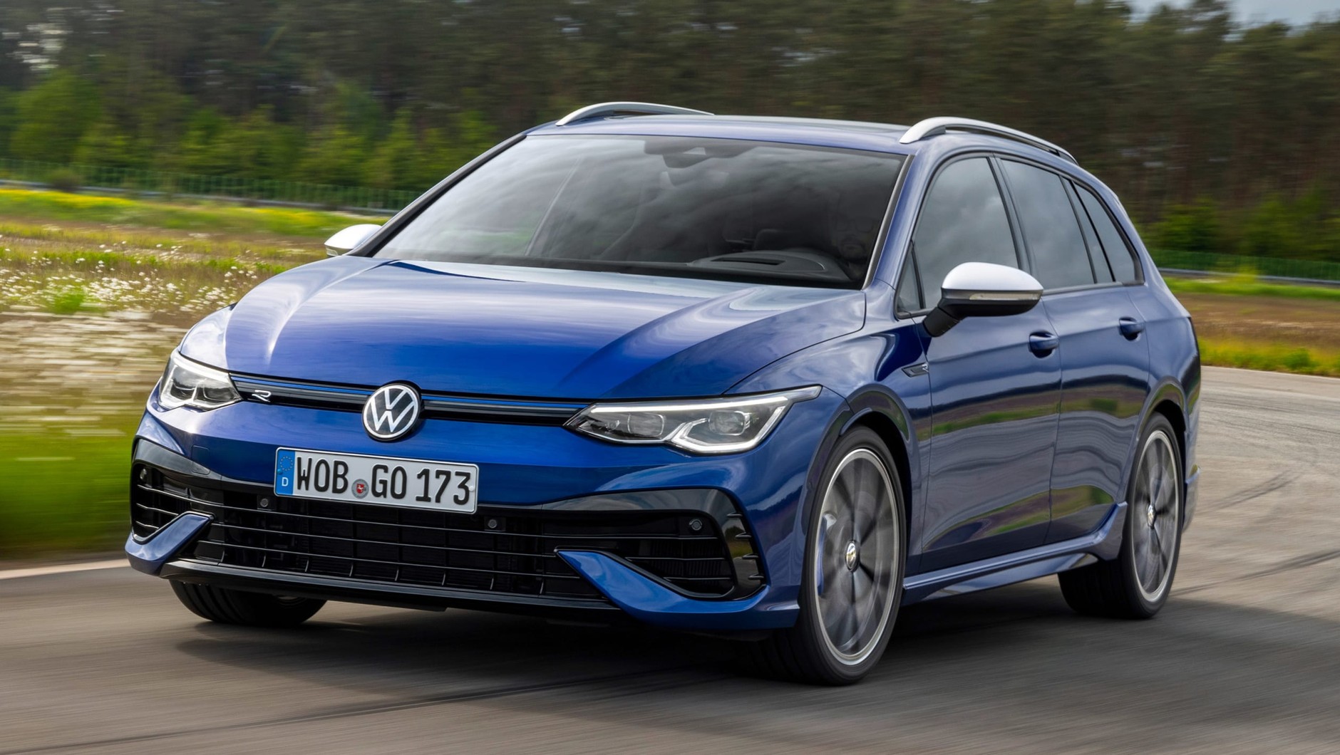 Volkswagen Golf R Variant VIII 2021