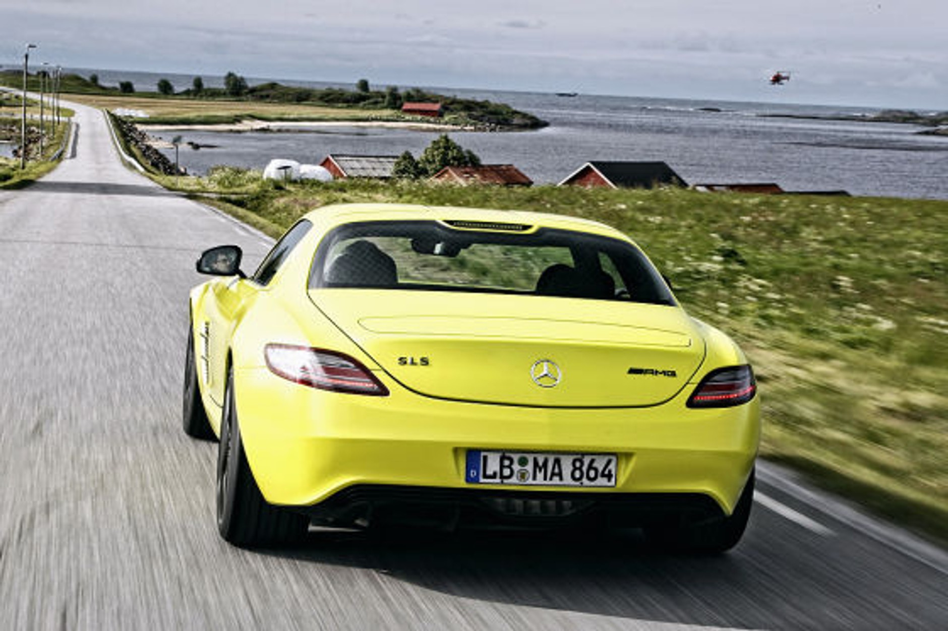 Mercedes SLS pod napięciem