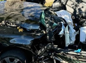Tragiczny wypadek na Podkarpaciu. Nie żyją dwie osoby. Z auta zostały strzępy