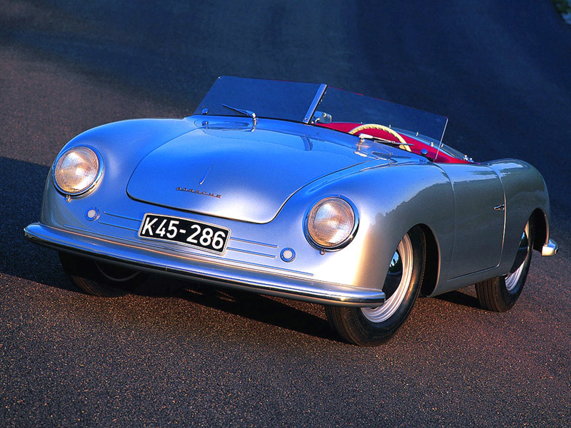 Porsche No. 1: zaprezentuje się w Pebble Beach