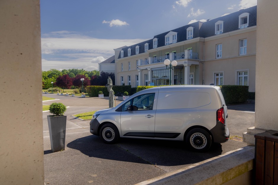Renault Kangoo Van E-Tech Electric 2022