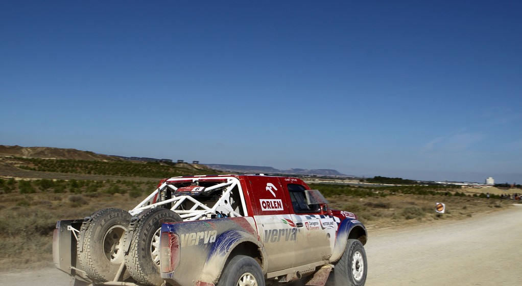 Hołowczyc liderem Pucharu FIA w rajdach Cross-Country Baja