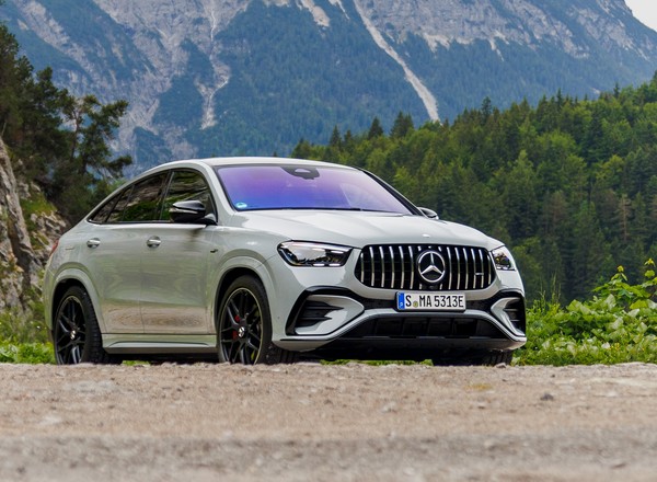 Mercedes-AMG GLE 53 Hybrid. To słoń, który chciałby zostać baletnicą