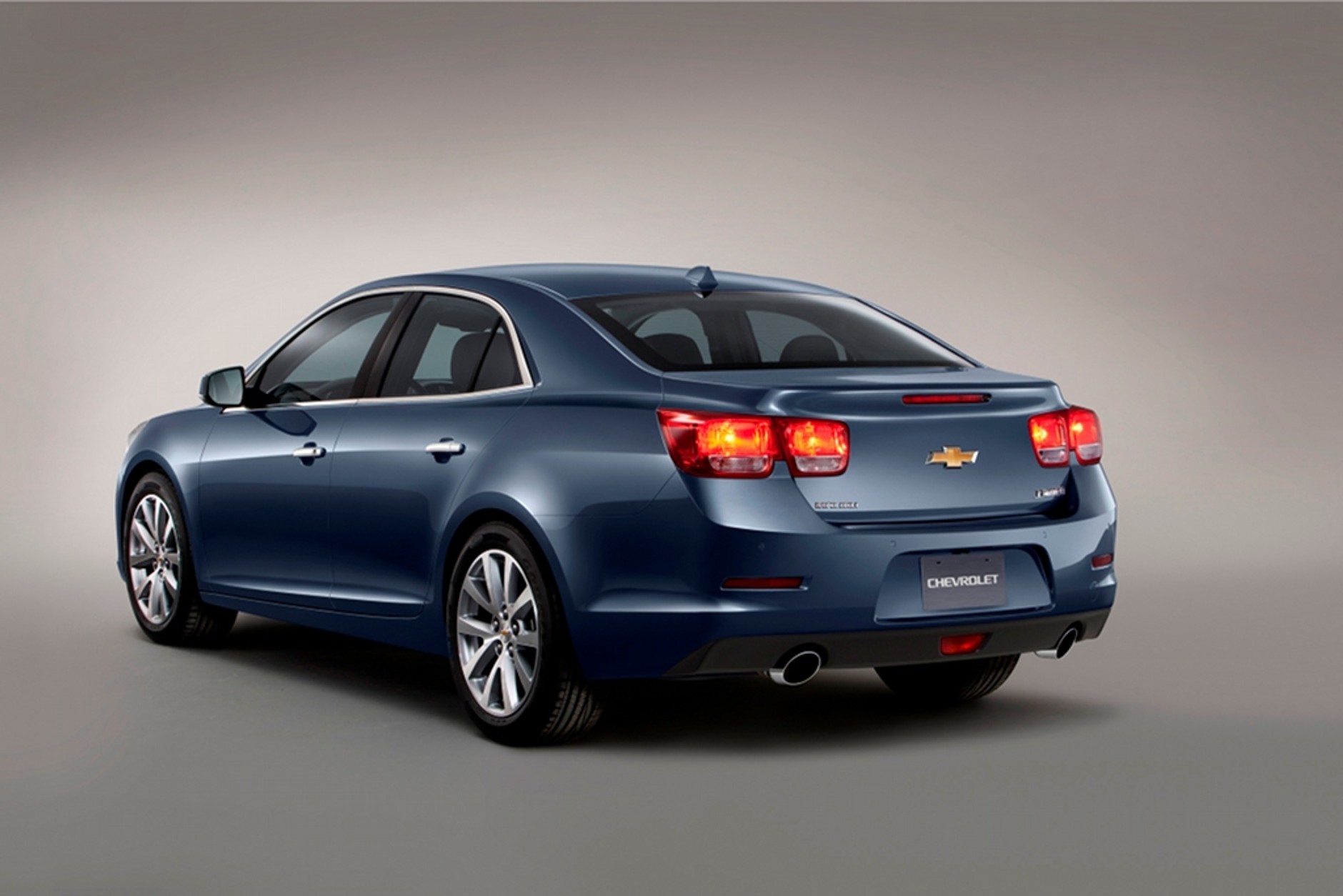 Nowy Chevrolet Malibu w pełnej okazałości