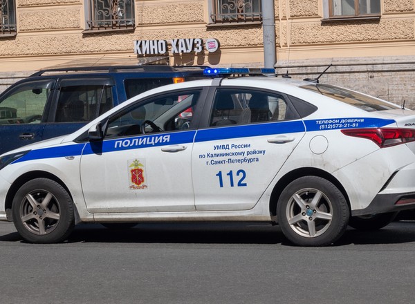Kłopoty bogaczy w Moskwie. Policja zlikwidowała nielegalny zlot