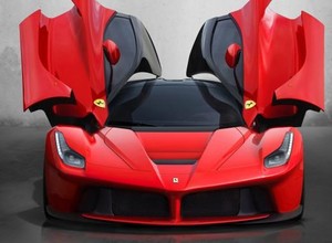 W salonach Ferrari nagminnie cofano liczniki