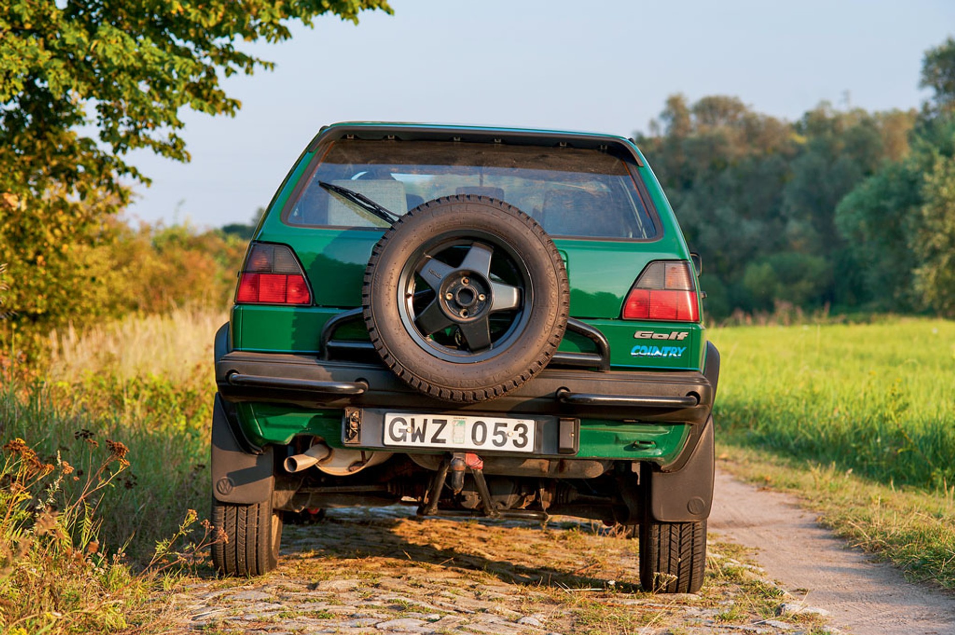 Volkswagen Golf Country - z miasta na wieś