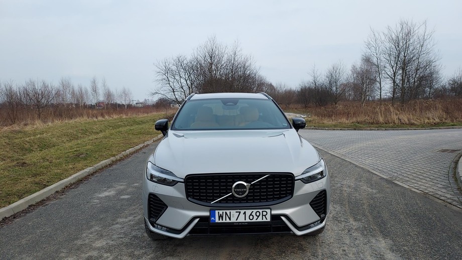 Volvo XC60 B4