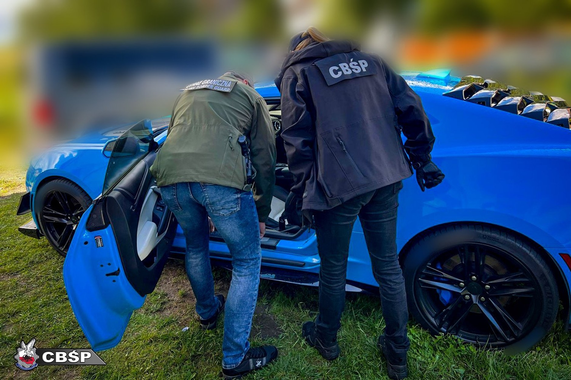 CBŚP rozbiło 20-osobowy gang złodziei. Kradli auta w Niemczech