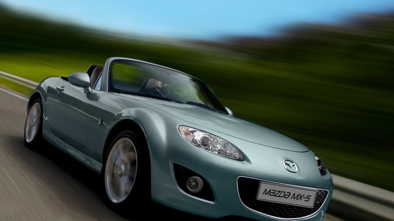 Mazda wprowadza wersję limitowaną KIREI