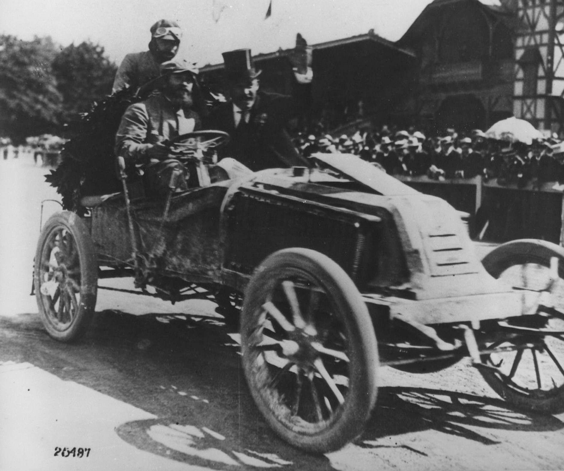 Renault powraca do Goodwood