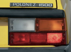 Chcesz kupić Poloneza? W Kairze zrobisz to łatwiej niż w Warszawie!