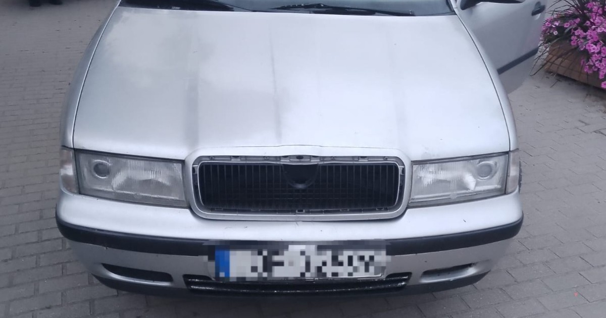 Kierowca Skody spowodował wypadek. Miał ponad 4 promile, wiózł rodzinę