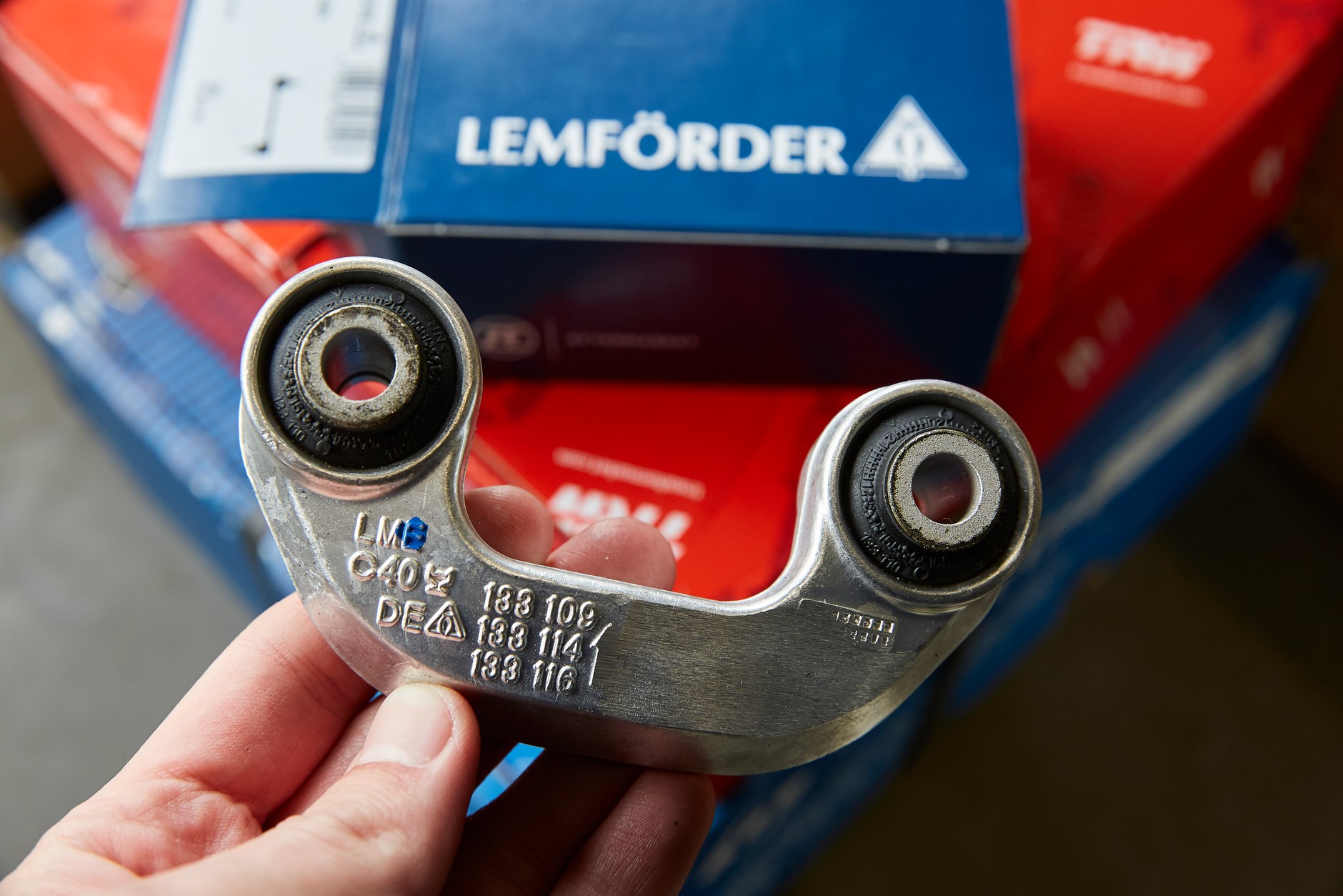 Tylko oryginalne, pochodzące z pewnego źródła części zamienne gwarantują bezpieczeństwo użytkowania