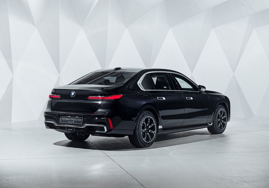 BMW i7 Protection, czyli kuloodporny elektryk z Monachium