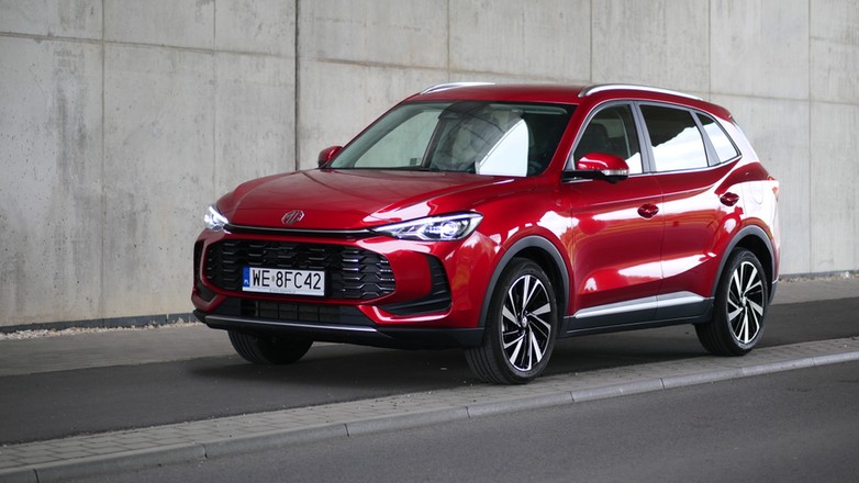 MG ZS Hybrid +