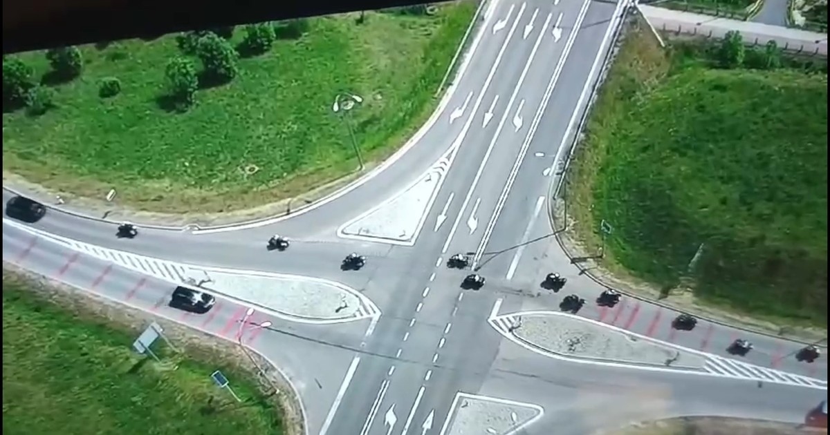 Obraz pochodzący z serwisu https://warminsko-mazurska.policja.gov.pl/ol/aktualnosci/121771,Policyjny-dron-znowu-w-akcji.html