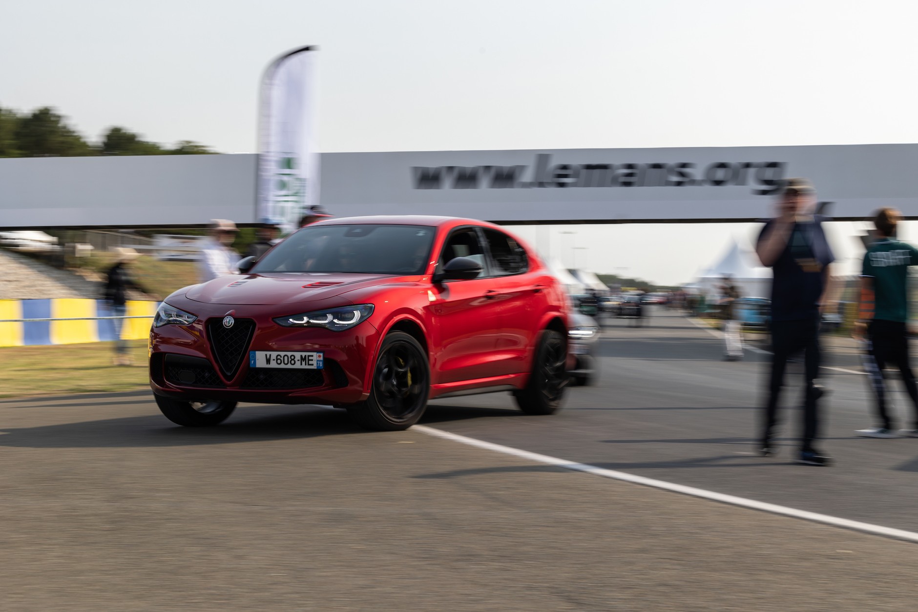 Alfa Romeo Quadrifoglio. Jazda w Le Mans