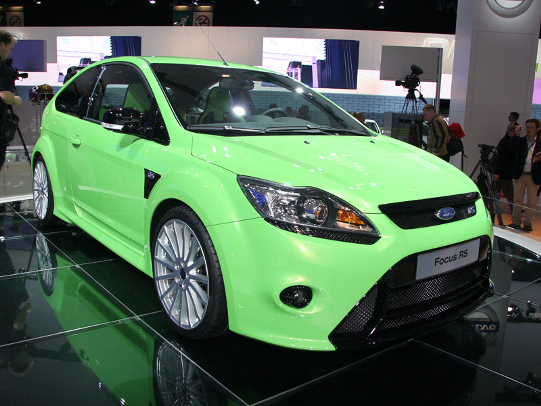 Terminy salonów samochodowych w 2009 roku