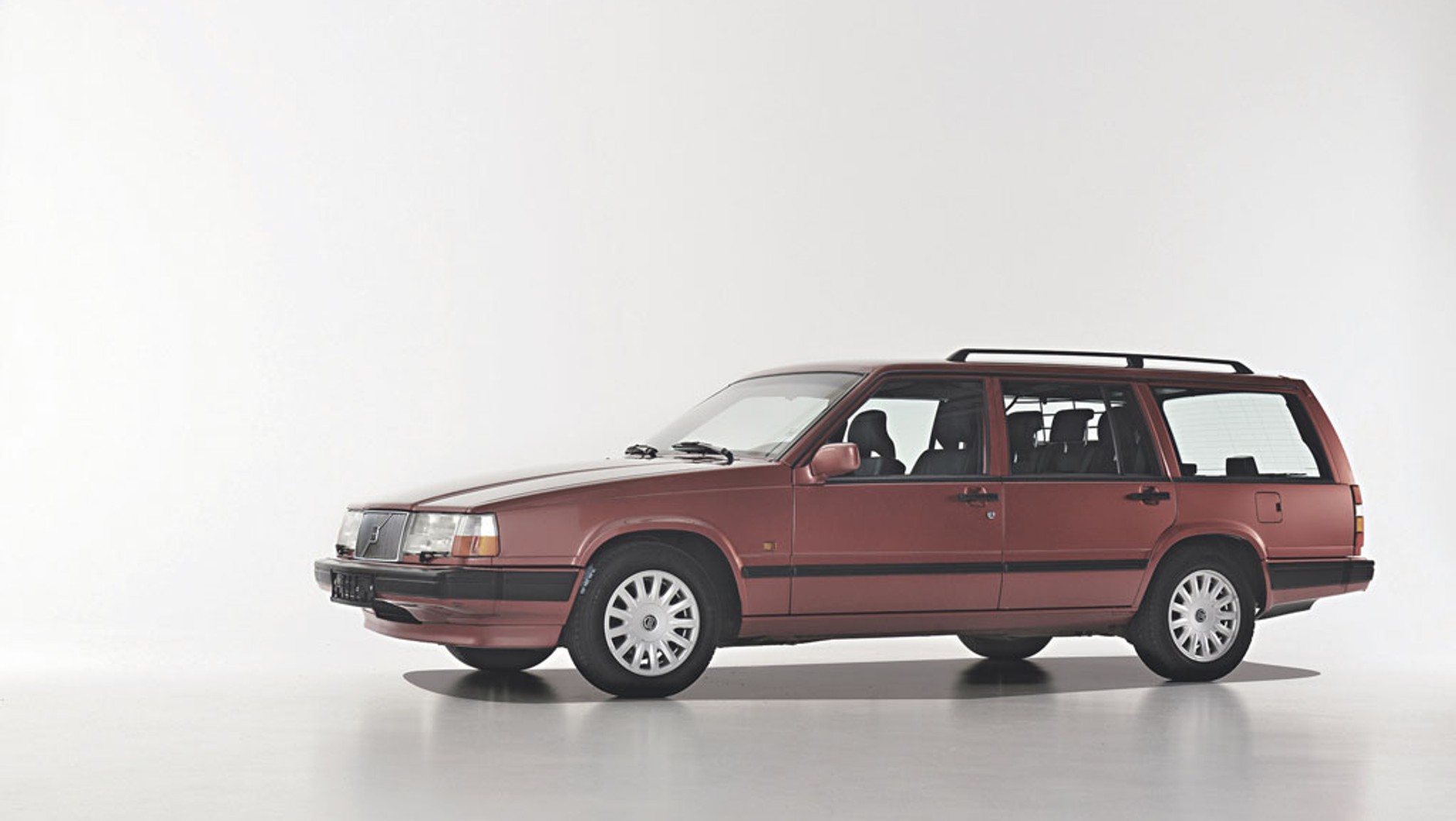 Volvo 945
lata prod. 1990-98