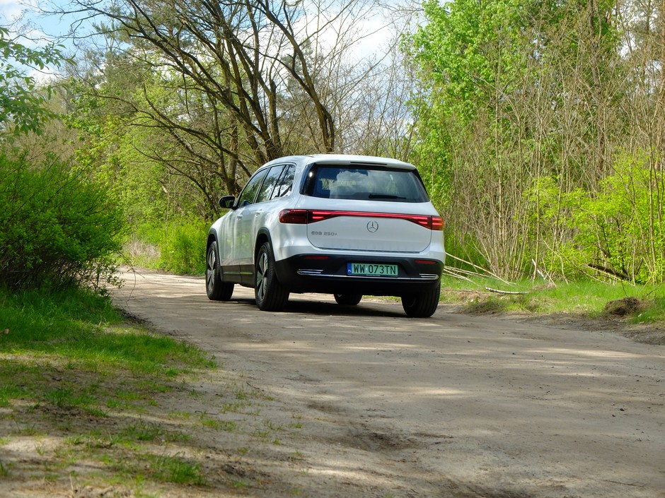Mercedes EQB 250+