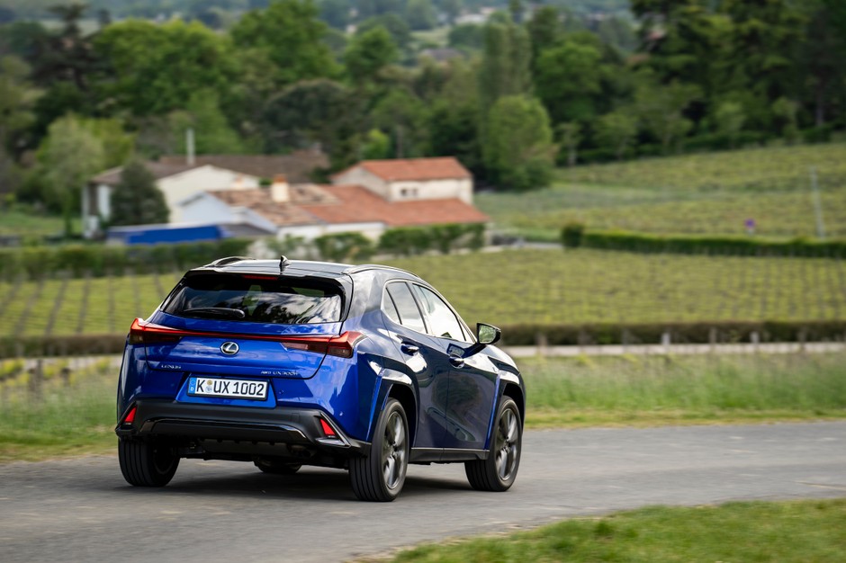 Lexus UX
